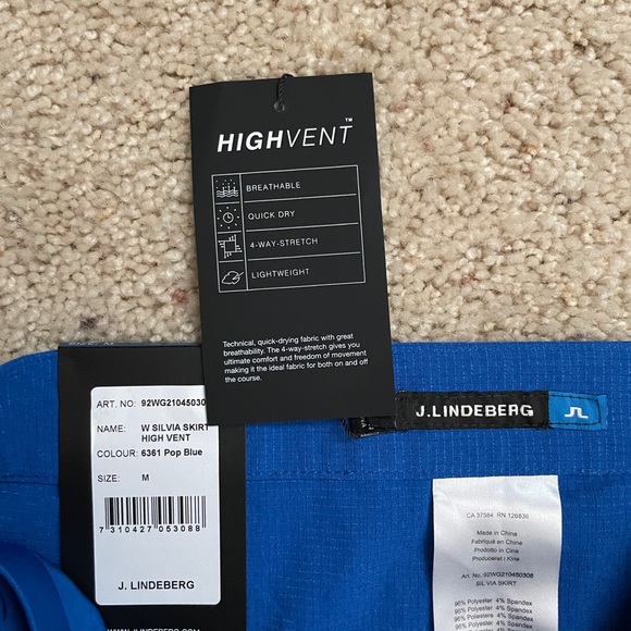 Ladies J. Lindeberg Silvia Skirt w/ high vent (153) - Picture 3 of 11